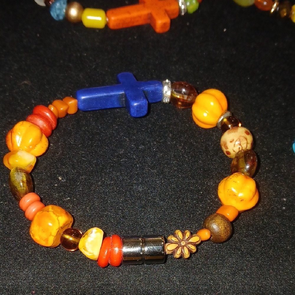Colorful Beaded Bracelets Set - Picture 5 of 6